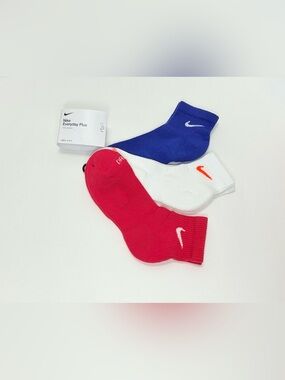 Nike Red, White & Blue Athletic Quarter Socks - 3-Pack everyday plus SX6890-996